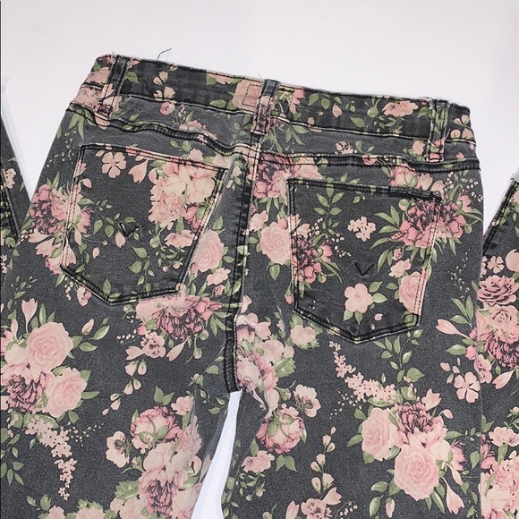 Hudson Dixie Skinny Jeans - Picture 6 of 9